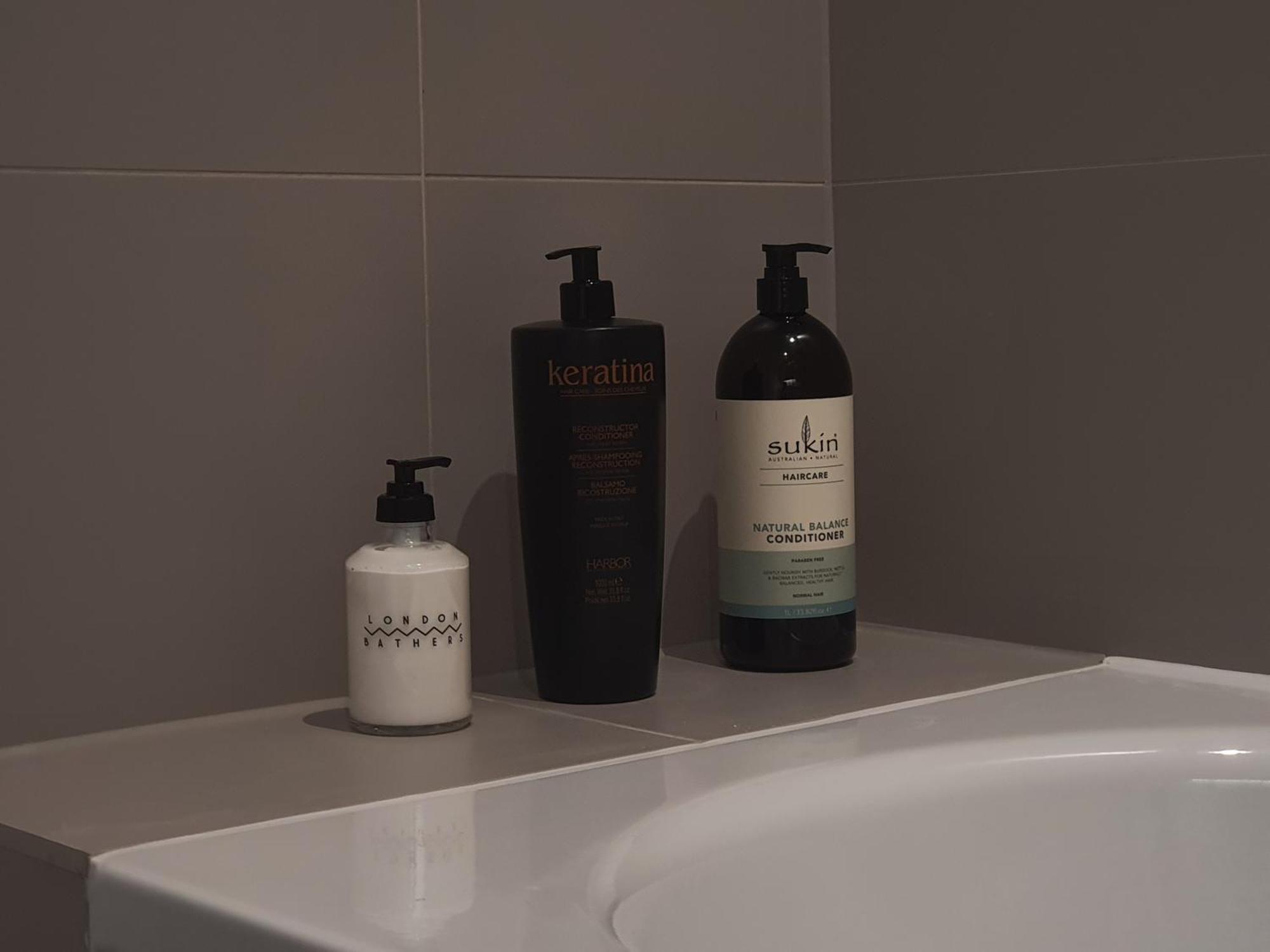 Cozy Room With Private Bathroom In Luxurious Flat London Ngoại thất bức ảnh